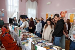 Настоятель Богоявленского епархиального мужского монастыря Игумен Нестор (Болков) принял участие в Выставки-форума «Радость Слова»., 