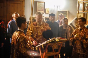 Настоятель Богоявленского епархиального мужского монастыря Игумен Нестор (Болков) принял участие в ночной Божественной Литургии в  Челябинском храме Всех святых., 