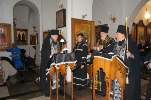 24 февраля 2026 года, во второй день Великого поста, игумен Нестор(Болков) с братией святой обители совершил великое повечерие с чтением Великого покаянного канона преподобного Андрея Критского в Богоявленском мужском монастыре г. Челябинска., 