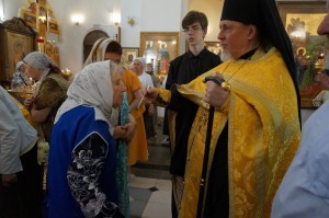 В канун празднования памяти первоверховных апостолов Петра и Павла  в Богоявленском мужском монастыре Челябинска совершили всенощное бдение с литией., 