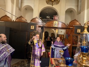 В Неделю 5-ю Великого поста Игумен Нестор (Болков) возглавил Божественную Литургию в Богоявленском мужском монастыре города Челябинска., 