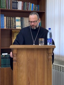 25 июня 2025 года в Богоявленском епархиальном мужском монастыре прошло совещание с помощниками благочинных и помощниками настоятелей по социальному служению, по религиозному образованию и катехизации, по молодёжной работе, по миссионерскому служению Мона, 