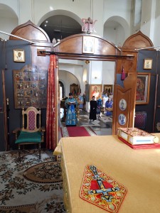 В Богоявленском епархиальном мужском монастыре города Челябинска совершили Божественную Литургию., 