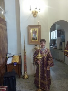 Игумен Нестор (Болков ) в Великий Четверг совершил Литургию святителя Василия Великого в Богоявленском мужском монастыре., 