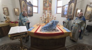 Игумен Нестор (Болков ) совершил Божественную Литургию в Богоявленском епархиальном мужском монастыре города Челябинска., 