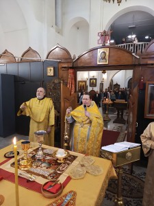 В Богоявленском епархиальном мужском монастыре города Челябинска совершили Божественную Литургию., 