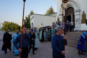 В канун праздника Успения Пресвятой Богородицы Игумен Нестор (Болков ) совершил всенощное бдение с литией в Богоявленском епархиальном мужском монастыре., 