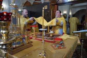 В Богоявленском епархиальном мужском монастыре города Челябинска совершили Божественную Литургию., 