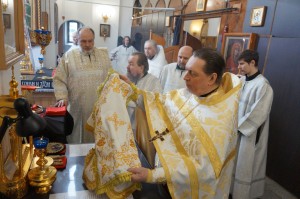 Игумен Нестор (Болков ) в Великую Субботу совершил Литургию в Богоявленском епархиальном мужском монастыре., 