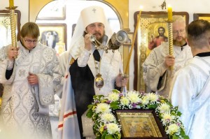 Настоятель Богоявленского епархиального мужского монастыря Игумен Нестор (Болков)с клириками Монастырского благочиния принял участие в Богослужении в храме Архистратига Михаила в Челябинске., 