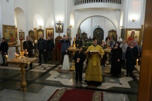 21 декабря 2025 года Игумен Нестор (Болков ) возглавил Воскресную Божественную Литургию в Богоявленском епархиальном мужском монастыре., 