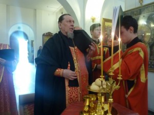 В канун Недели о слепом Игумен Нестор (Болков ) совершил всенощное бдение в Богоявленском мужском монастыре., 