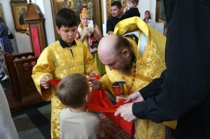 В Богоявленском мужском монастыре города Челябинска совершили Божественную Литургию., 