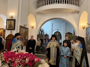 В канун Благовещения Пресвятой Богородицы , Игумен Нестор (Болков) возглавил всенощное бдение в Богоявленском мужском монастыре., 