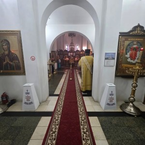 В канун 4-й Недели по Пятидесятнице Игумен Нестор возглавил всенощное бдение с литией в Богоявленском мужском монастыре Челябинска., 