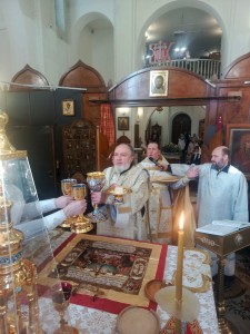 В Богоявленском епархиальном мужском монастыре Игумен Нестор (Болков ) возглавил Божественную Литургию в соединение с Великой вечерней(с чтением 8-ми паремий), Навечерие Рождества Христова (Рождественский сочельник)., 