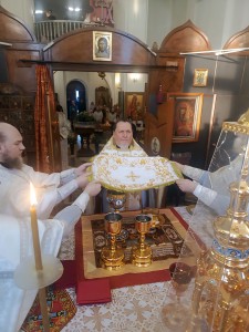 В Богоявленском епархиальном мужском монастыре Игумен Нестор (Болков ) возглавил Божественную Литургию в соединение с Великой вечерней(с чтением 8-ми паремий), Навечерие Рождества Христова (Рождественский сочельник)., 