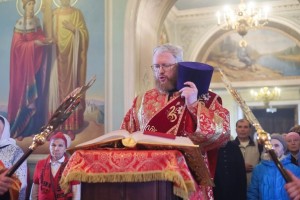 Игумен Нестор(Болков), настоятель Богоявленского мужского монастыря г. Челябинска, принял участие в Литургии в понедельник Светлой седмицы в Свято-Симеоновском кафедральном Соборе , которую возглавил митрополит Алексий ., 