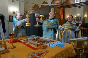 В праздник Рождества Пресвятой Богородицы Игумен Нестор (Болков) совершил Божественную Литургию святителя Иоанна Златоуста., 