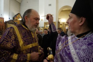 В Богоявленском епархиальном мужском монастыре совершили всенощное бдение  с литией., 