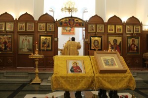 Всенощное бдение и Божественные Литургии 08-09.08.2020, 