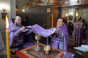 16  марта 2025 года Игумен Нестор (Болков ) возглавил Воскресную Божественную Литургию в Богоявленском епархиальном мужском монастыре., 