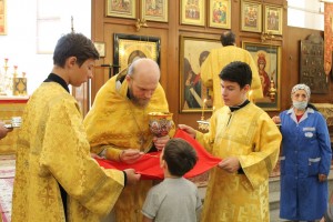 Всенощное бдение и Божественные Литургии 08-09.08.2020, 