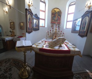 В Богоявленском епархиальном мужском монастыре города Челябинска совершили Божественную Литургию., 