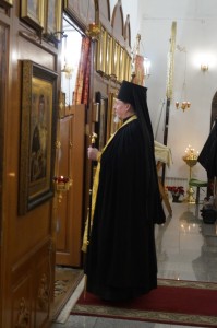 В Богоявленском епархиальном мужском монастыре города Челябинска совершили всенощное бдение с литией., 